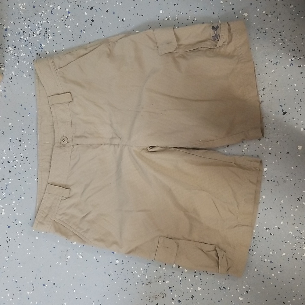 Boys under armour cargo shorts